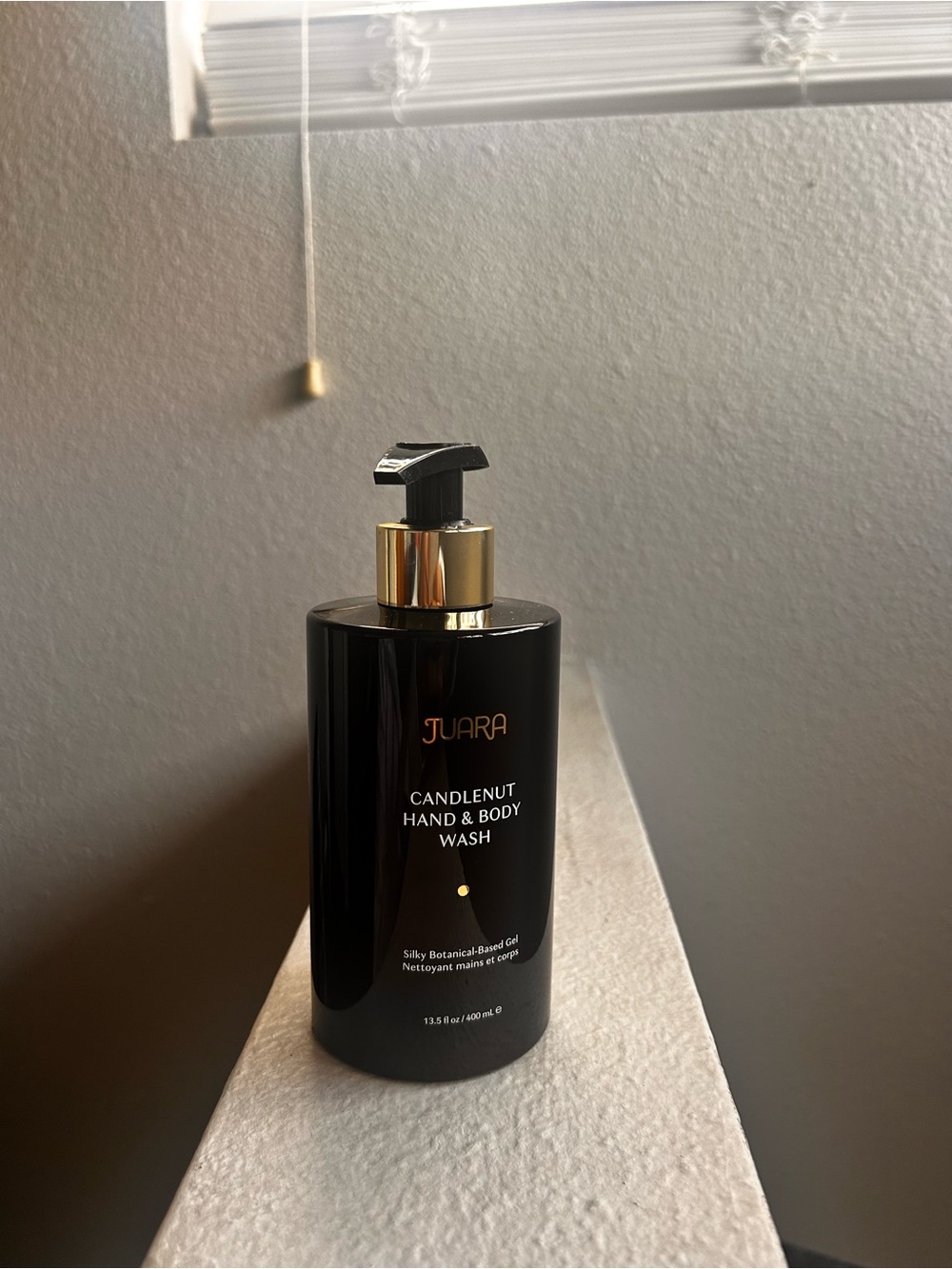 Candlenut Hand & Body Wash — Black & Gold Bottle. Full. Only used once.